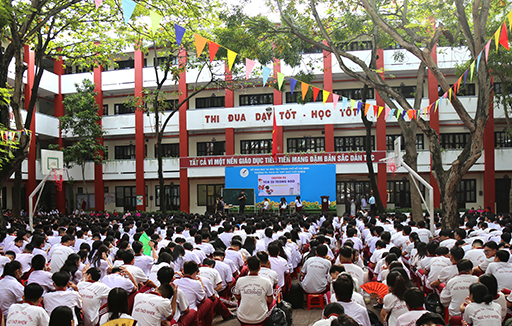 Chuyên đề “Tôn sư trọng đạo”: Tri ân đến các thầy cô