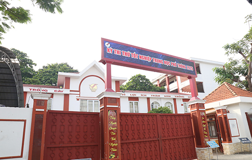 Tổ chức Thi thử Tốt Nghiệp THPT cho học sinh khối 12